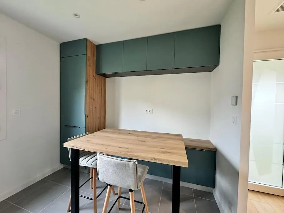 Appartamento Le Nid Ruthenois - Clim, Wifi, Netflix & Terrasse Rodez